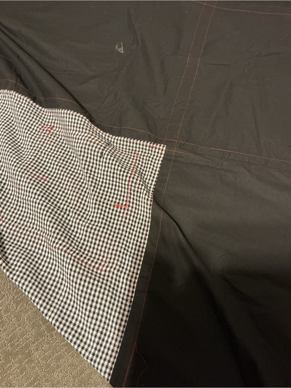 Black & Red Checkerboard Quilt - Picture 7 of 7